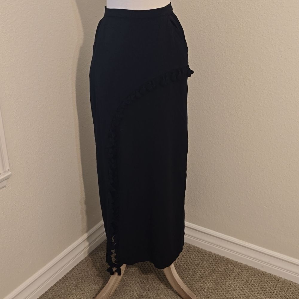 RUNAWAY MAXI SKIRT SIZE XS